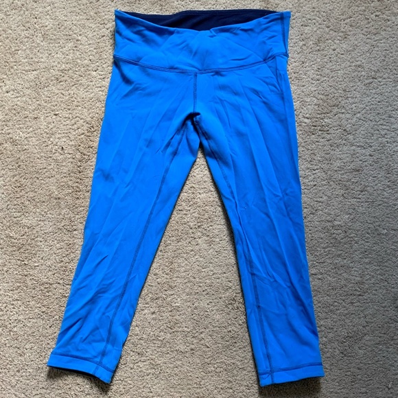 Lululemon Reversible Leggings - Picture 3 of 7